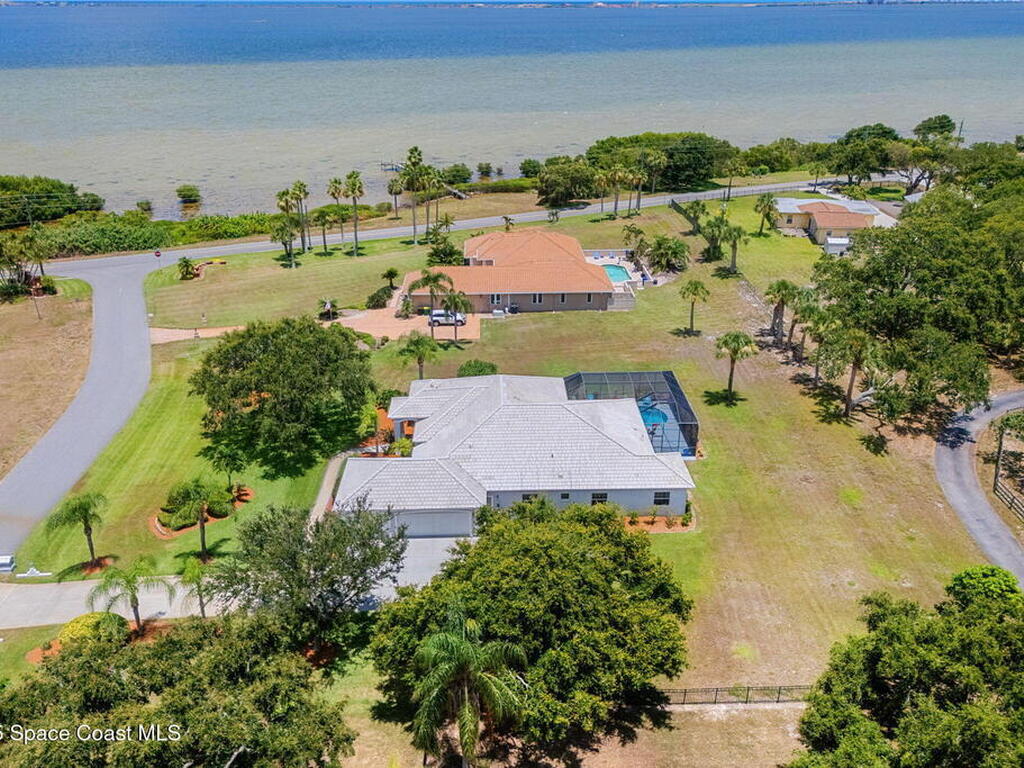 290 Utopia Circle, Merritt Island, FL 32952