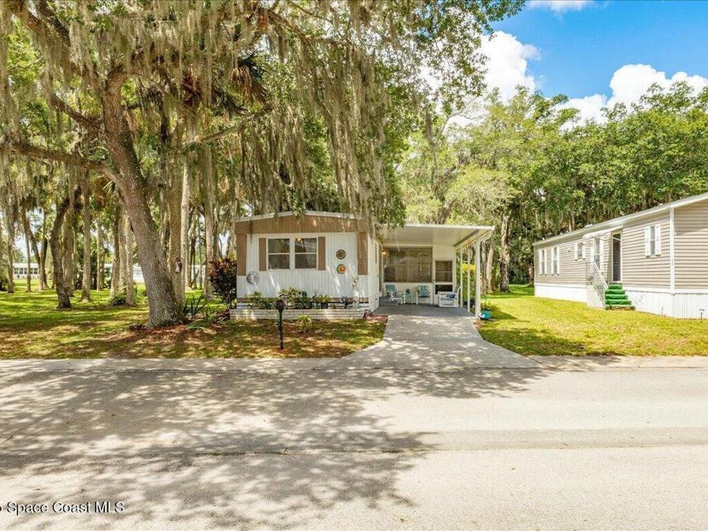 388 Holiday Park Boulevard, Palm Bay, FL 32907