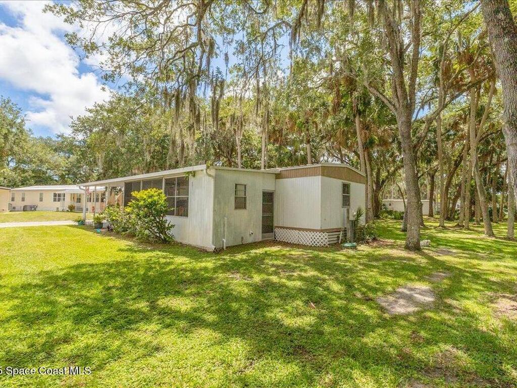 388 Holiday Park Boulevard, Palm Bay, FL 32907