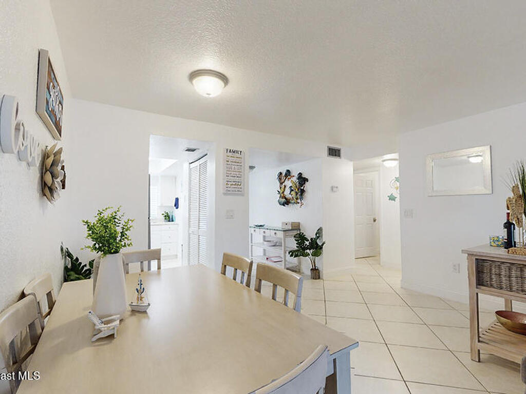 210 Cleveland Avenue, Cocoa Beach, FL 32931