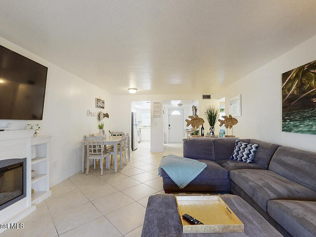 210 Cleveland Avenue, Cocoa Beach, FL 32931