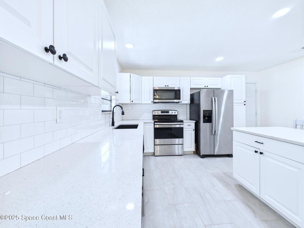 2526 Victory Palm Drive, Edgewater, FL 32141