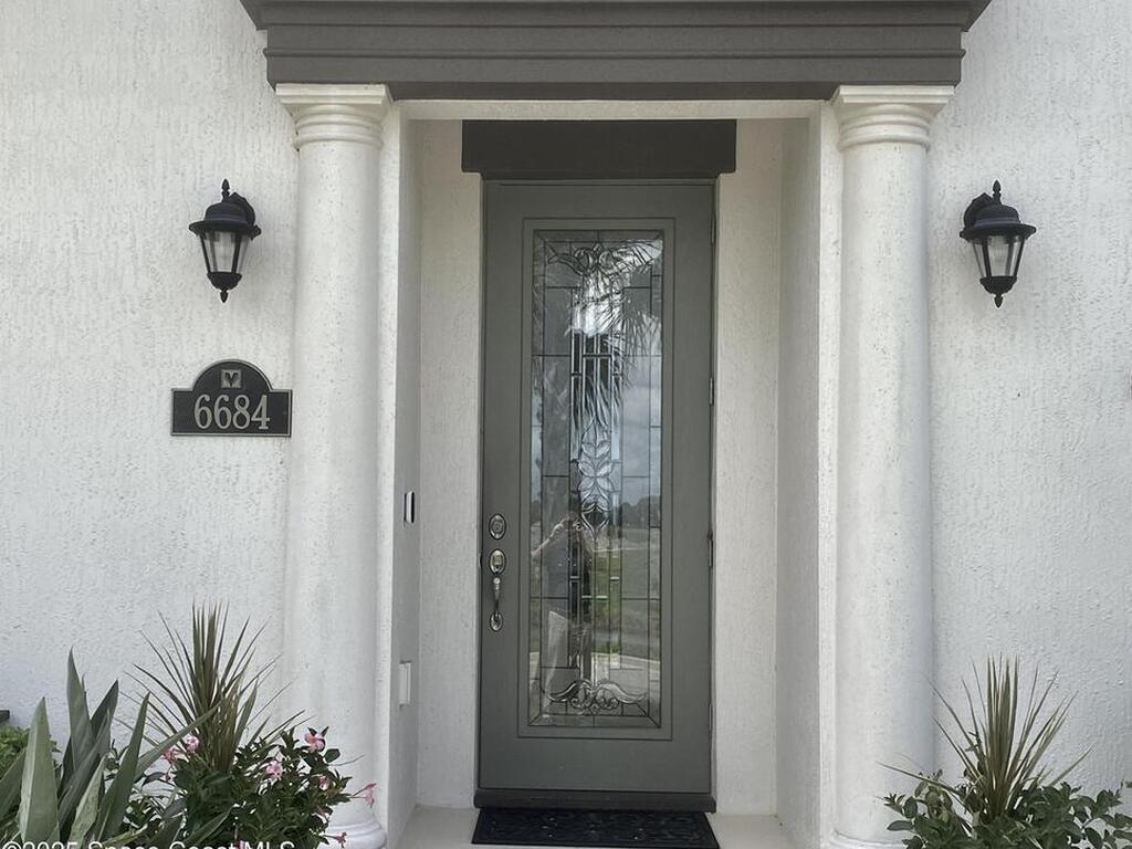 6684 Vista Hermosa Drive, Melbourne, FL 32940
