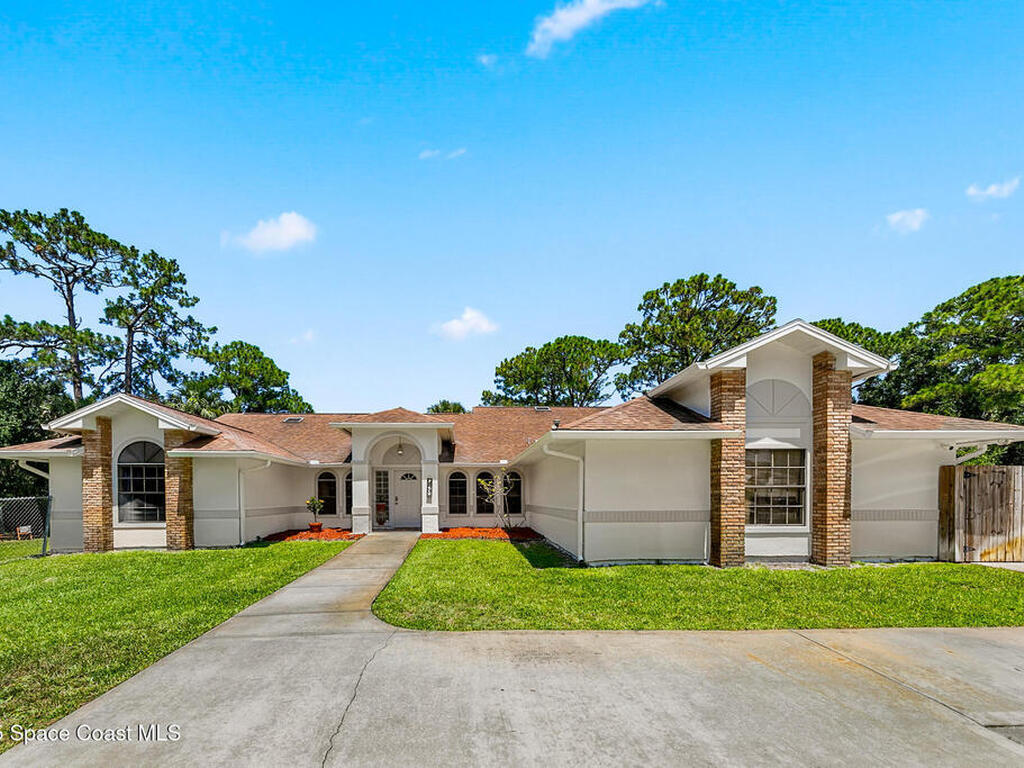 3055 Kershaw Court, Melbourne, FL 32934