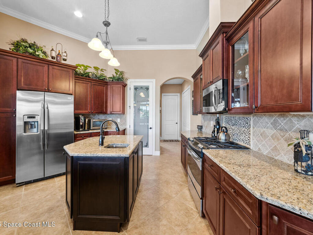 3079 Levanto Drive, Melbourne, FL 32940