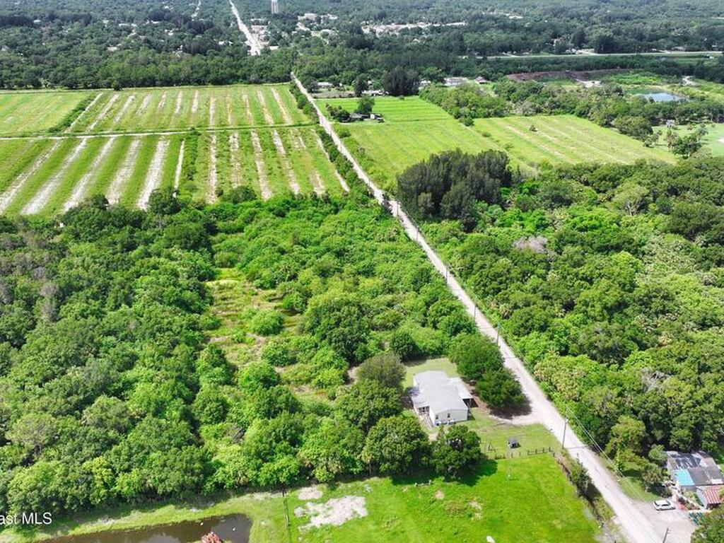 13380 101st Street, Fellsmere, FL 32948