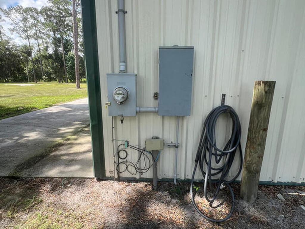 1580 N Division Street, Oviedo, FL 32765