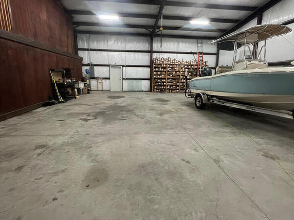 1580 N Division Street, Oviedo, FL 32765