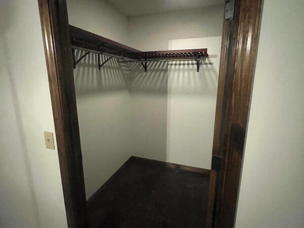 1580 N Division Street, Oviedo, FL 32765