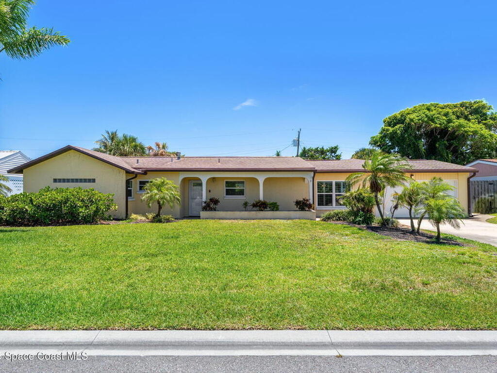 430 Watts Way, Cocoa Beach, FL 32931