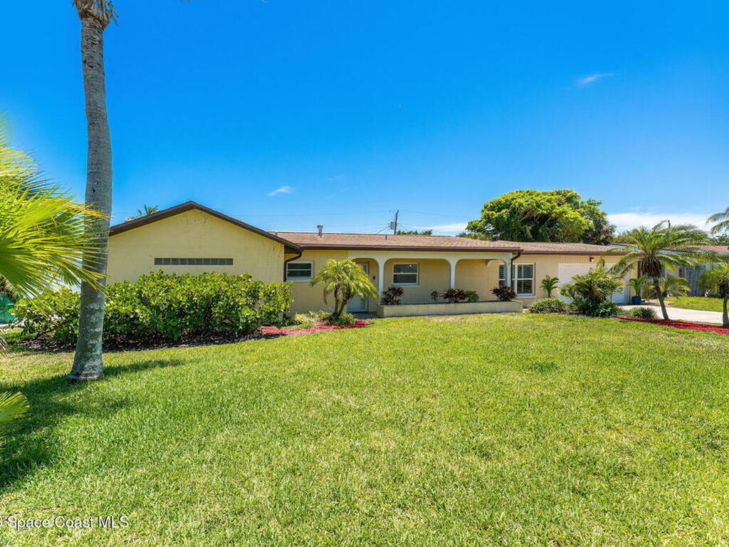 430 Watts Way, Cocoa Beach, FL 32931