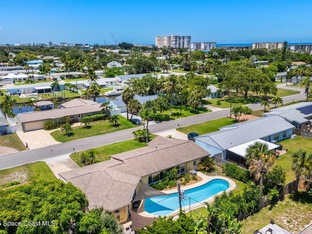 430 Watts Way, Cocoa Beach, FL 32931