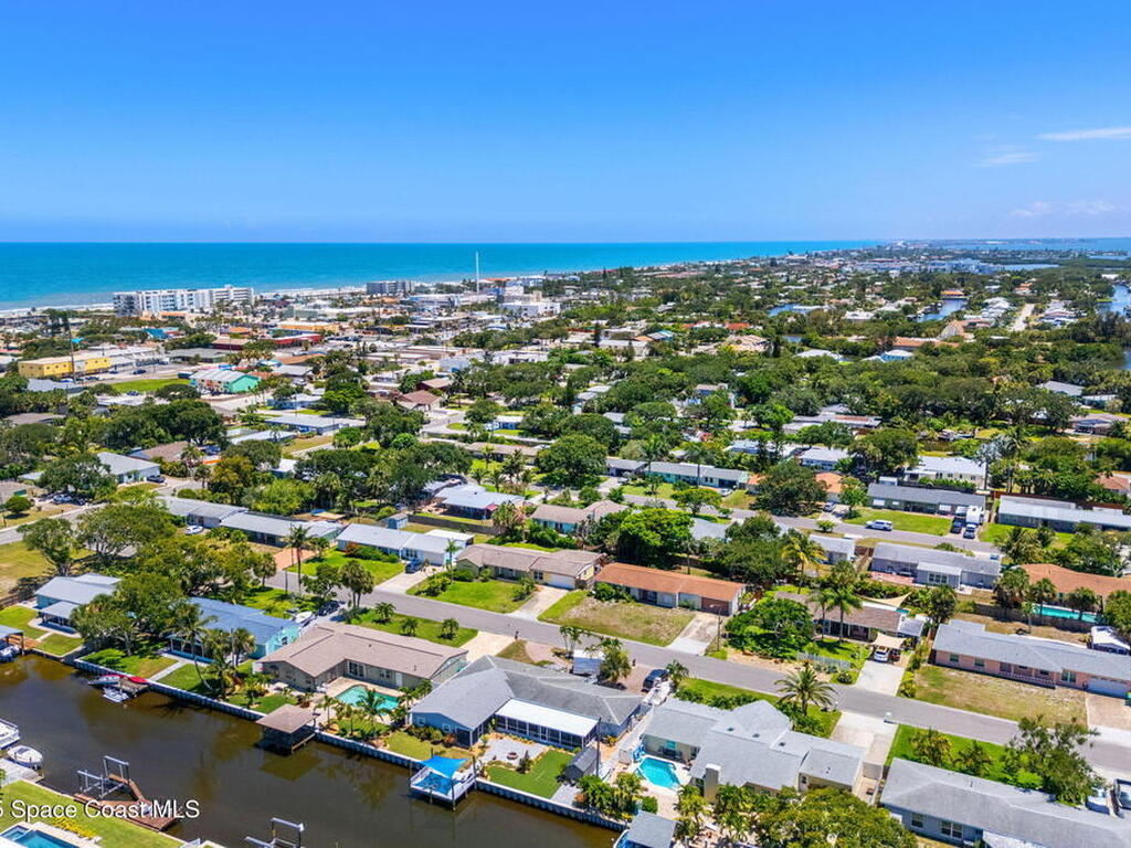 430 Watts Way, Cocoa Beach, FL 32931