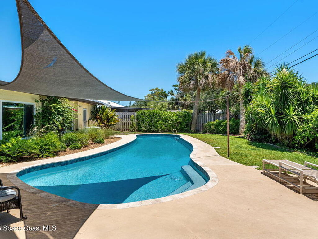 430 Watts Way, Cocoa Beach, FL 32931