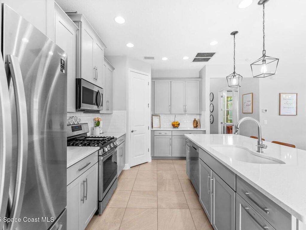 3089 Ribbon Grass Drive, Melbourne, FL 32940
