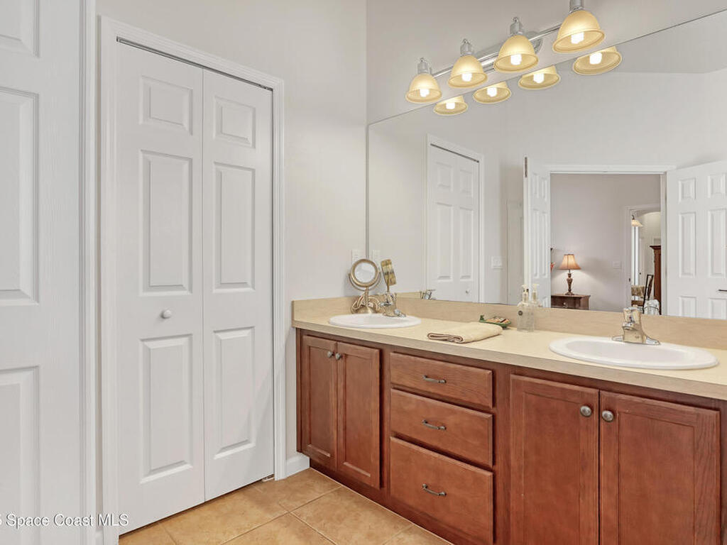 143 Sanibel Way, Melbourne Beach, FL 32951