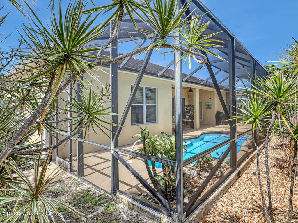 143 Sanibel Way, Melbourne Beach, FL 32951