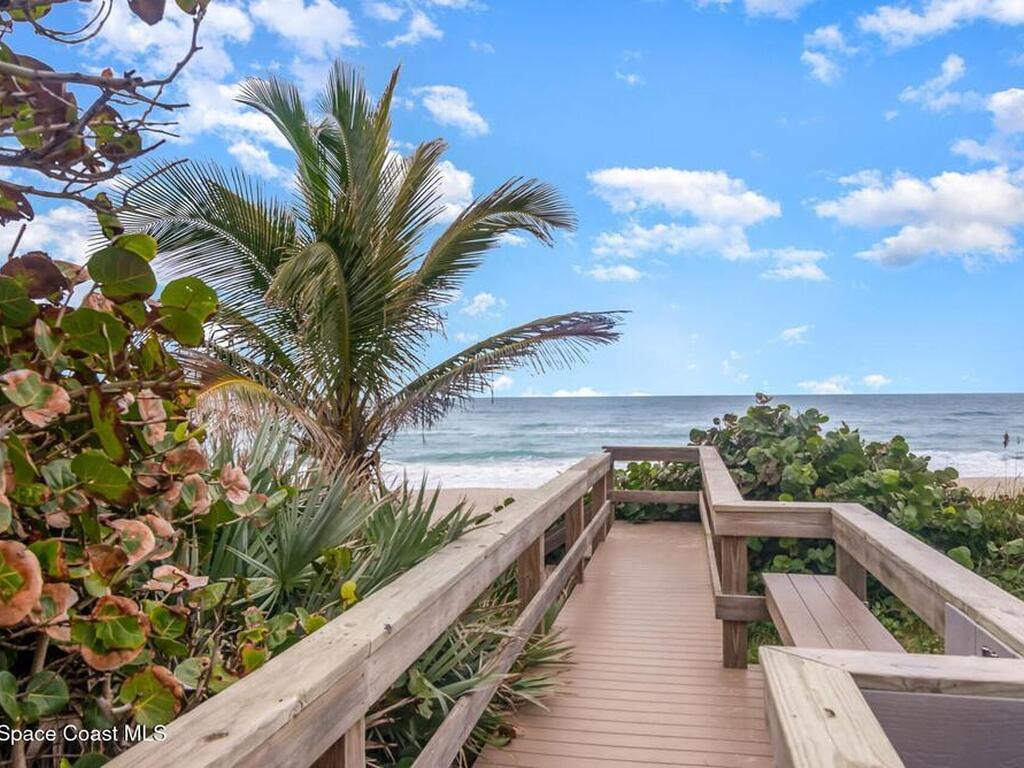 143 Sanibel Way, Melbourne Beach, FL 32951