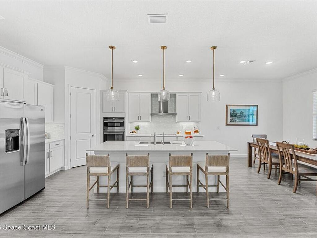 1052 Great Belt Circle, Melbourne, FL 32940