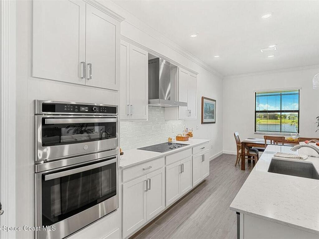 1052 Great Belt Circle, Melbourne, FL 32940
