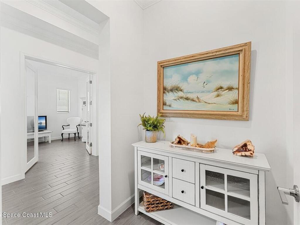 1052 Great Belt Circle, Melbourne, FL 32940