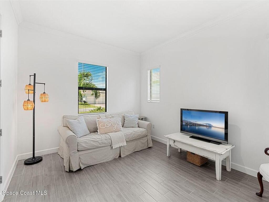 1052 Great Belt Circle, Melbourne, FL 32940