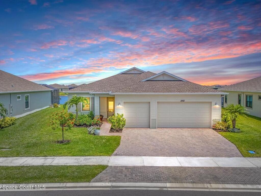 1052 Great Belt Circle, Melbourne, FL 32940