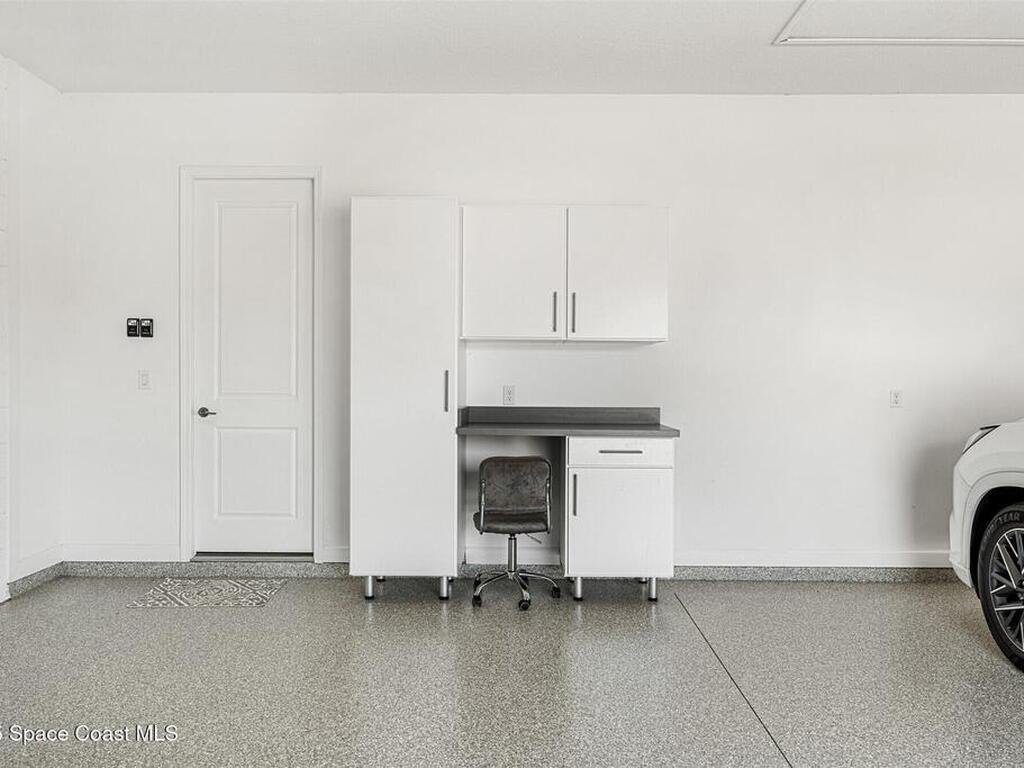 1052 Great Belt Circle, Melbourne, FL 32940