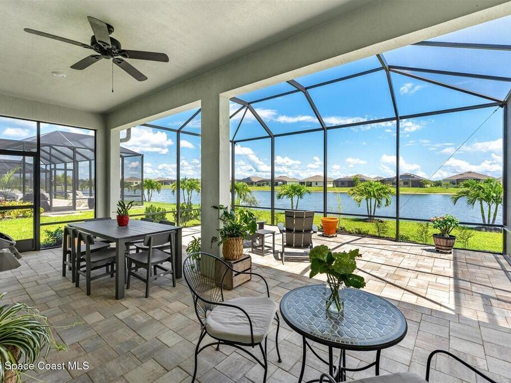 1052 Great Belt Circle, Melbourne, FL 32940
