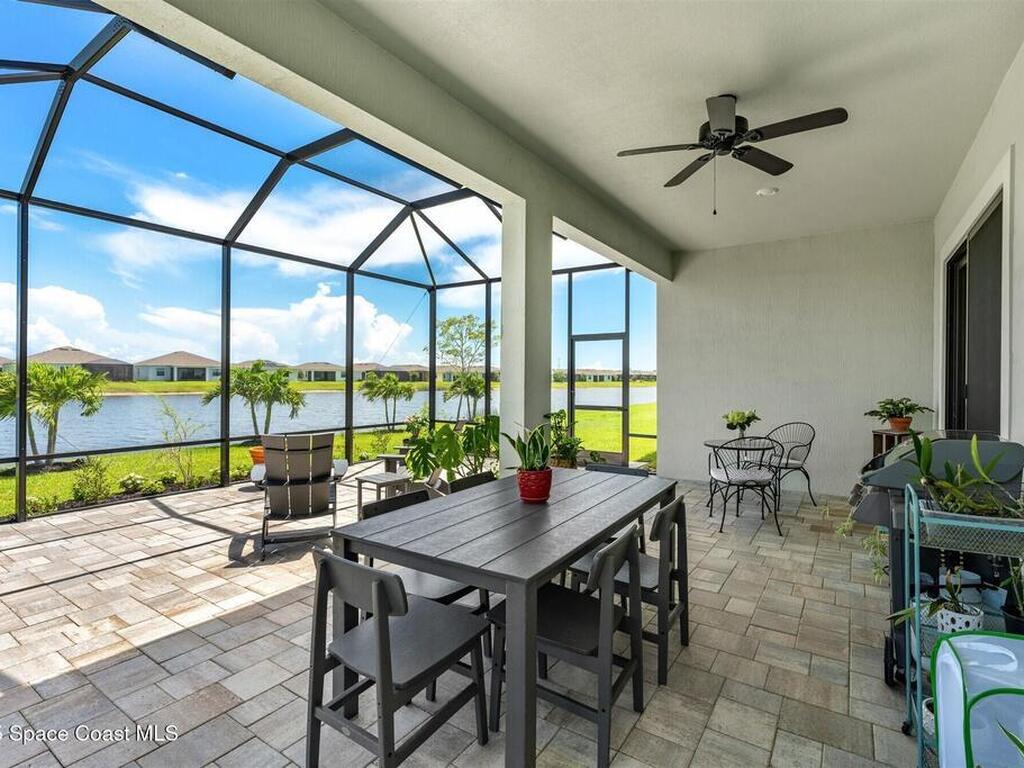 1052 Great Belt Circle, Melbourne, FL 32940