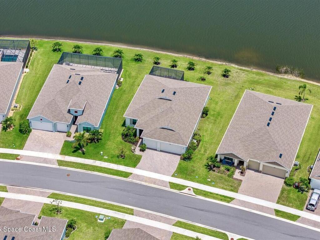 1052 Great Belt Circle, Melbourne, FL 32940