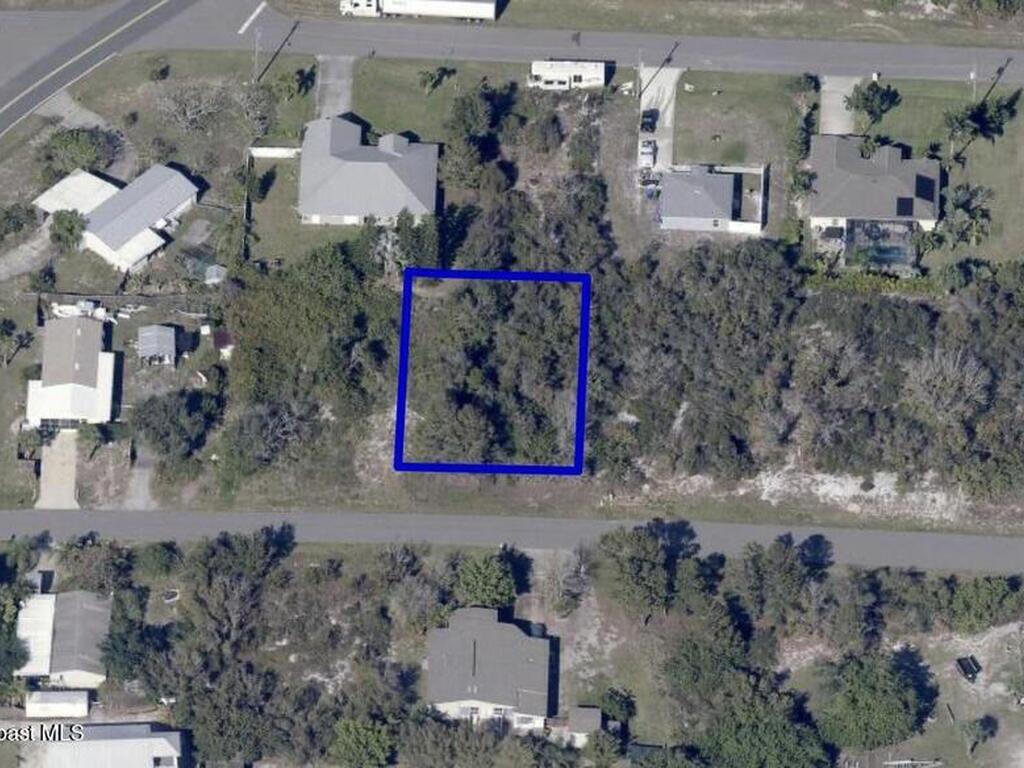000 13th Street, Micco, FL 32976