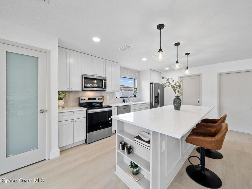 1500 S Harbor Drive, Merritt Island, FL 32952
