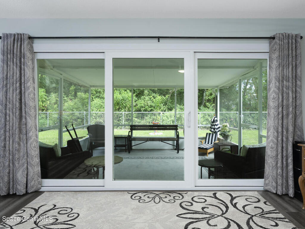 686 Hand Avenue, Ormond Beach, FL 32174