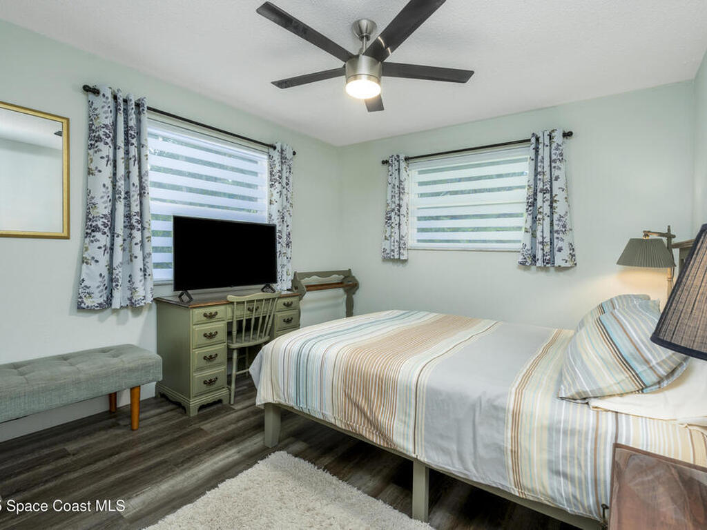 686 Hand Avenue, Ormond Beach, FL 32174