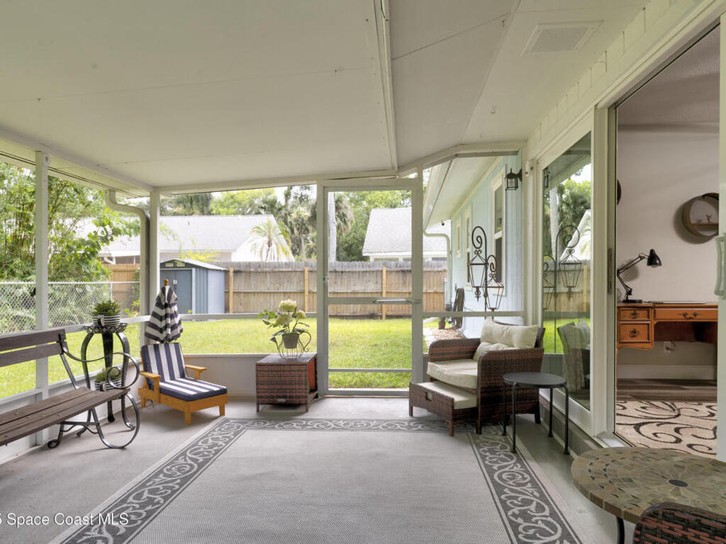 686 Hand Avenue, Ormond Beach, FL 32174