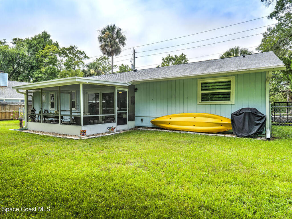 686 Hand Avenue, Ormond Beach, FL 32174