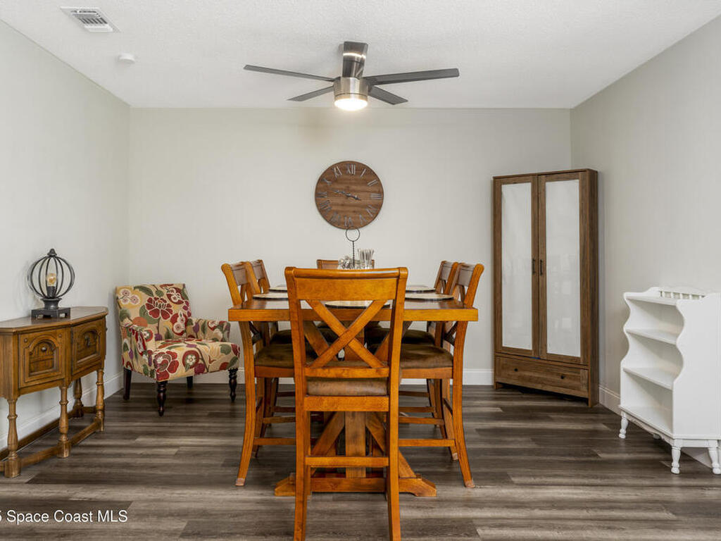 686 Hand Avenue, Ormond Beach, FL 32174