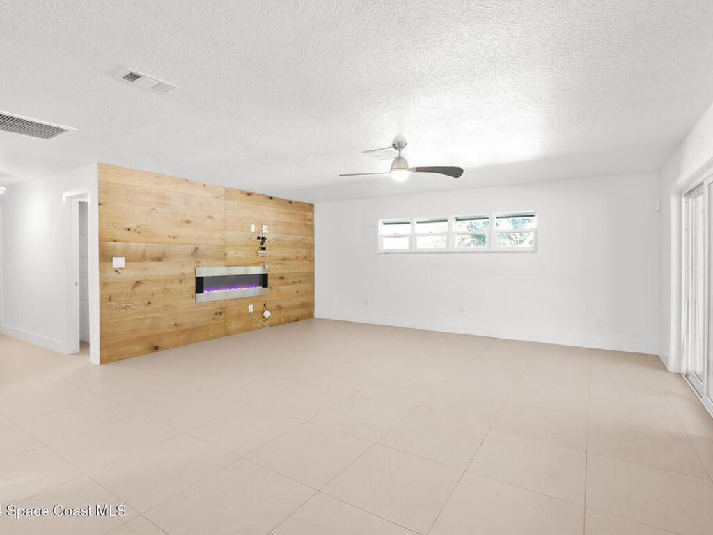 360 E Riviera Boulevard, Indialantic, FL 32903