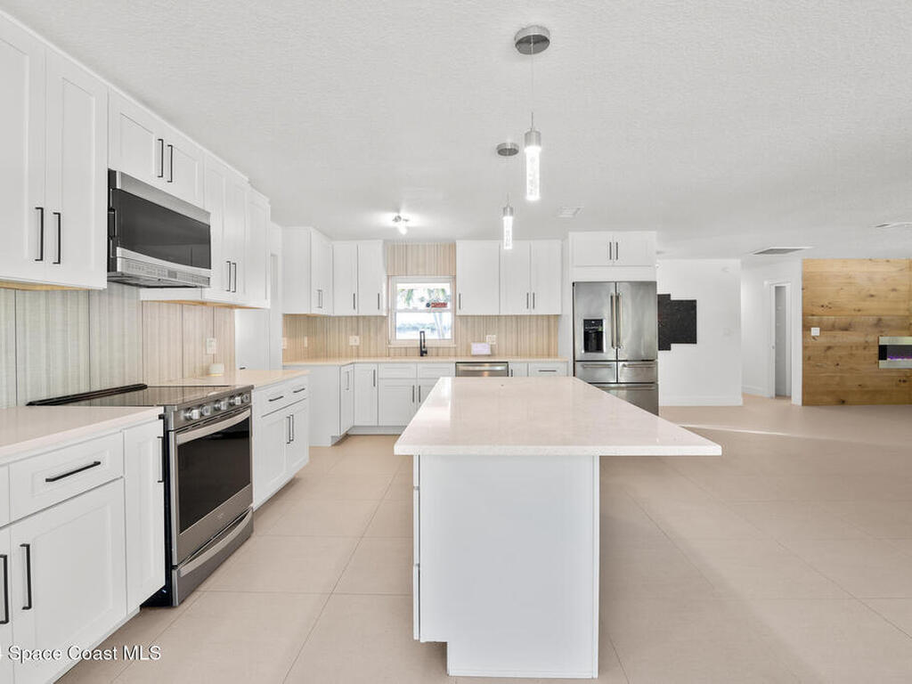 360 E Riviera Boulevard, Indialantic, FL 32903