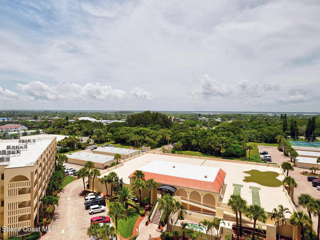 830 N Atlantic Avenue, Cocoa Beach, FL 32931