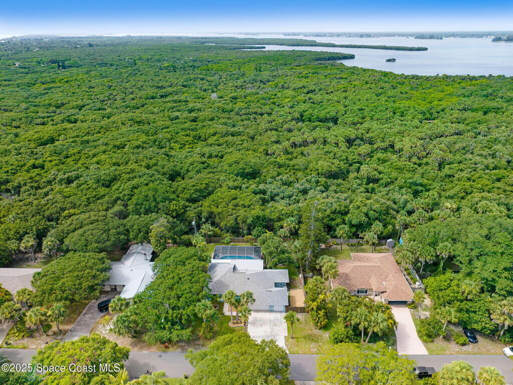 123 Pelican Drive, Melbourne Beach, FL 32951