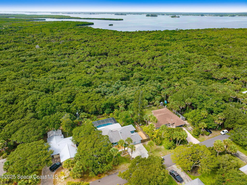 123 Pelican Drive, Melbourne Beach, FL 32951