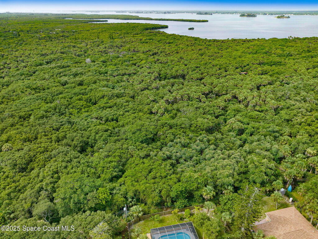 123 Pelican Drive, Melbourne Beach, FL 32951