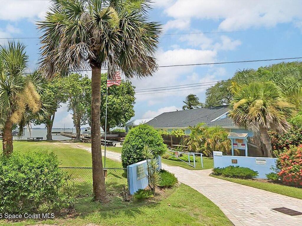 123 Pelican Drive, Melbourne Beach, FL 32951