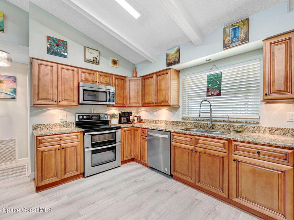123 Pelican Drive, Melbourne Beach, FL 32951