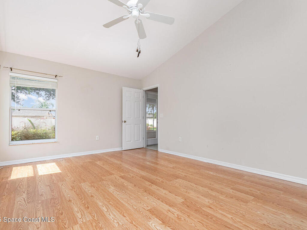 13206 Biscayne Drive, Grand Island, FL 32735