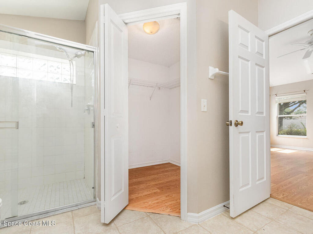 13206 Biscayne Drive, Grand Island, FL 32735