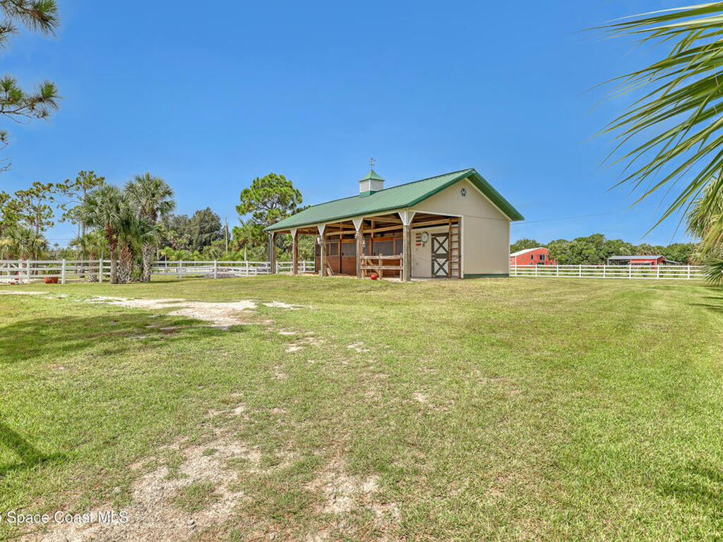 9341 Fleming Grant Road, Micco, FL 32976
