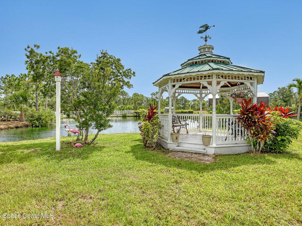 9341 Fleming Grant Road, Micco, FL 32976